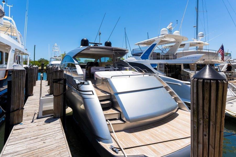 2011 Pershing 64 MOTOR YACHT