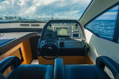 Yacht