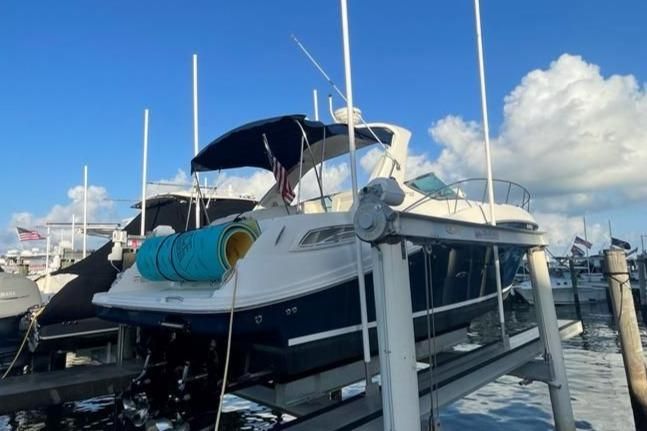 2012 Sea Ray 350 Sundancer