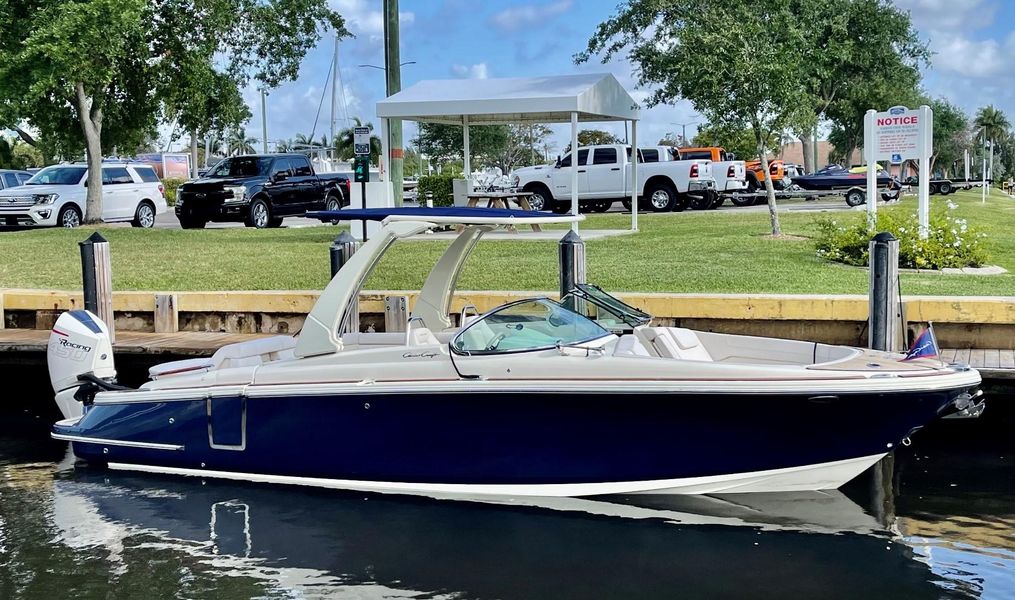 2021 Chris-Craft Launch 28 GT