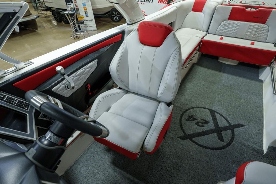 2021 MasterCraft X-24