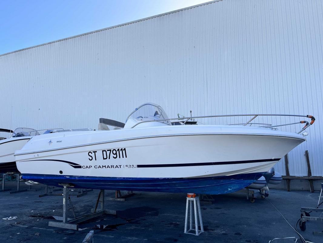 Jeanneau CAP CAMARAT 635 for sale