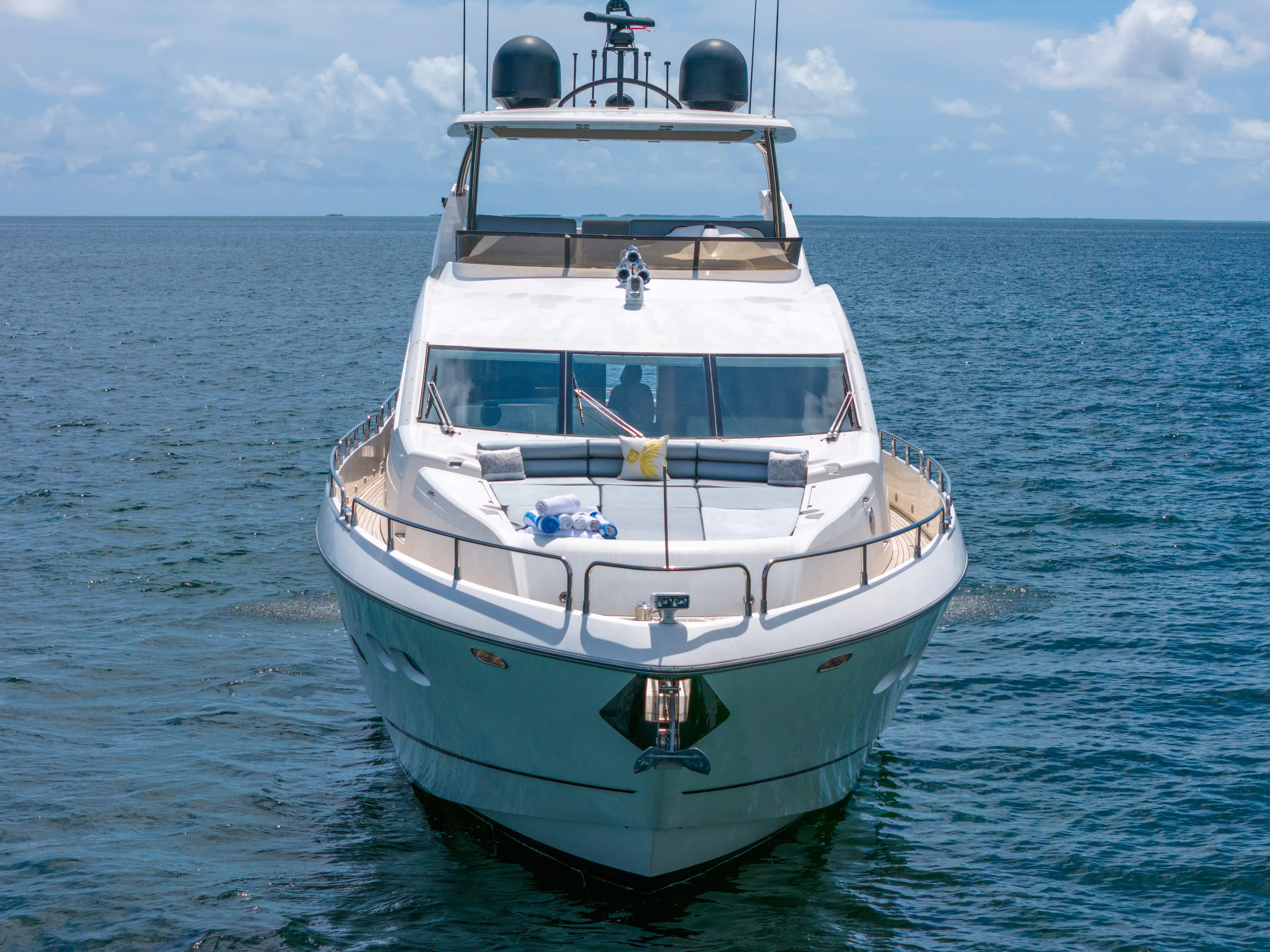  Yacht Photos Pics 80' Sunseeker