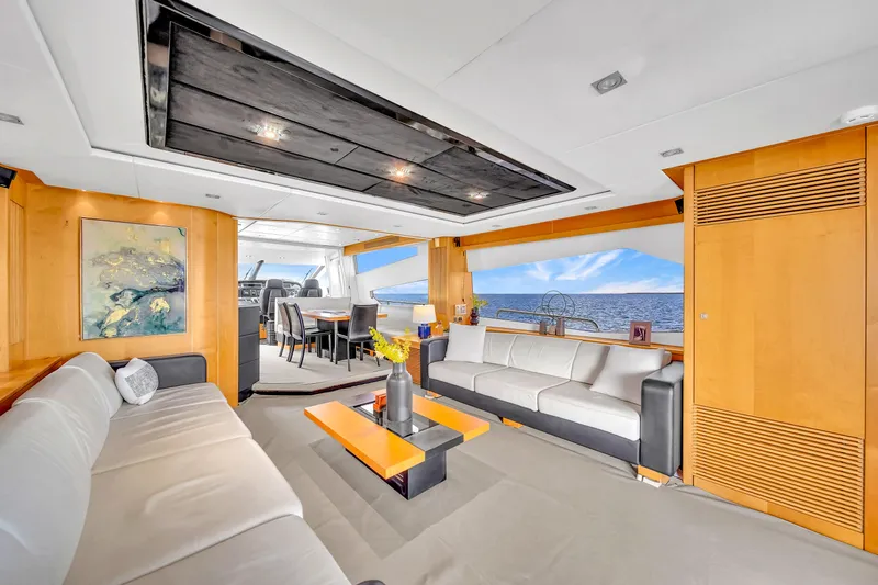  Yacht Photos Pics 80' Sunseeker