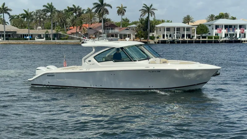 Special T Yacht Photos Pics 
