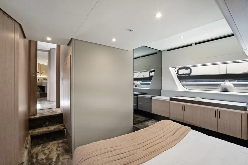 Guyal Yacht Photos Pics Luxurious interior of 2024 Azimut Fly 53 yacht with modern design and elegant furnishings.