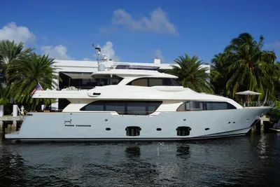 Custom Line Navetta 26 Crescendo