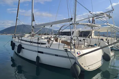 2010 Bavaria Cruiser 45