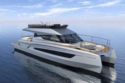 Aventura 38 MY Fly-bridge