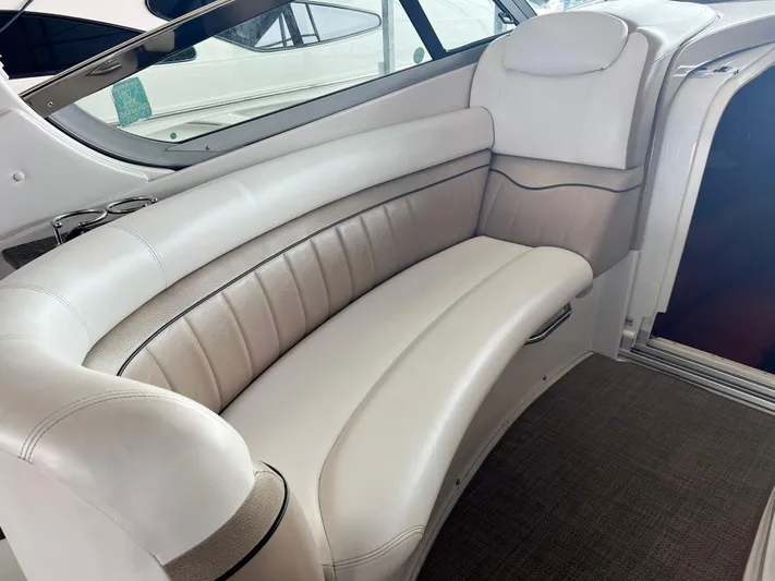 Ruby Yacht Photos Pics Luxurious seating area on a 2007 Four Winns 358 Vista boat.