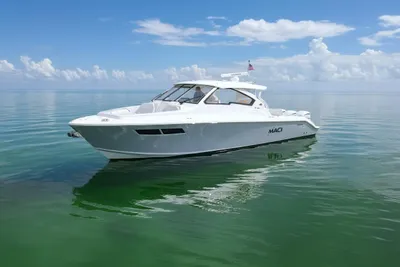 2024 Pursuit DC 365 Dual Console