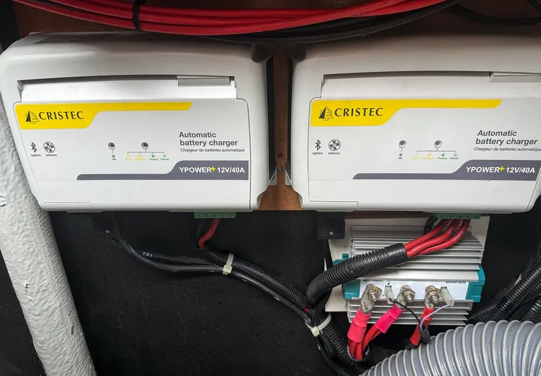Escapist Yacht Photos Pics Automatic battery chargers in a 2018 Lagoon 400 S2 yacht.