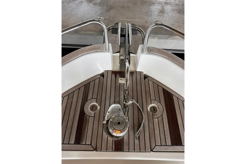 Dove Yacht Photos Pics 2015 Beneteau Swift Trawler 50 anchor system with teak deck detailing.