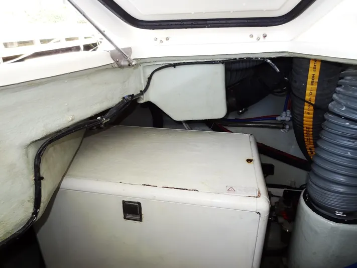 Livitup Yacht Photos Pics Engine compartment of 2017 Leopard 43 Powercat with visible wiring and components.