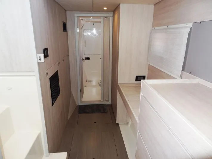 Livitup Yacht Photos Pics Interior of 2017 Leopard 43 Powercat, featuring modern design and light wood finishes.