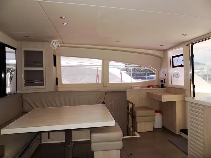 Livitup Yacht Photos Pics 