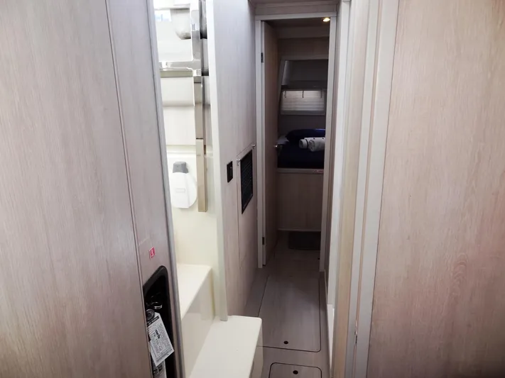 Livitup Yacht Photos Pics 