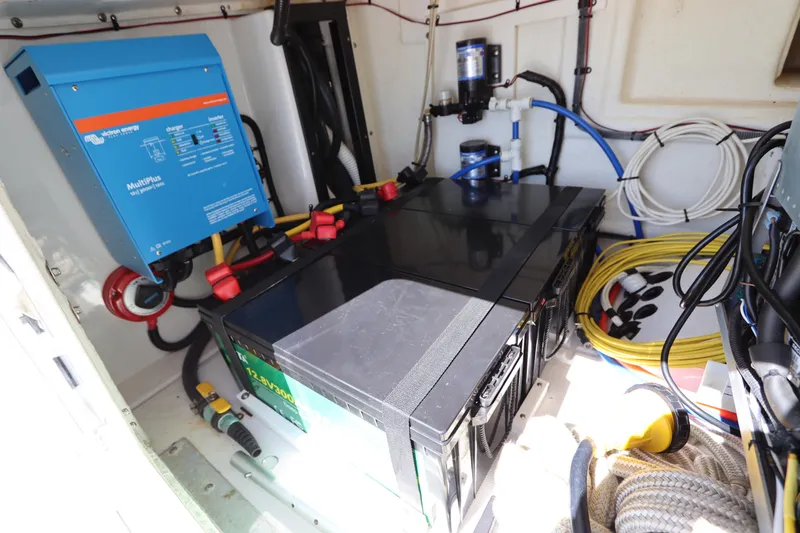  Yacht Photos Pics Electrical system of 2008 Glacier Bay 3080 Coastal Runner with batteries and inverter.