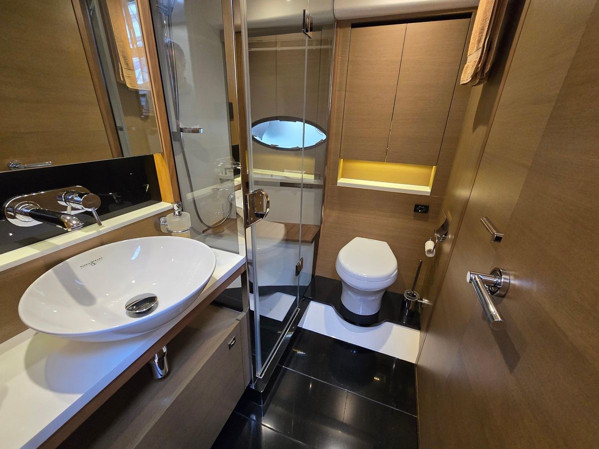 2014 Princess 47 