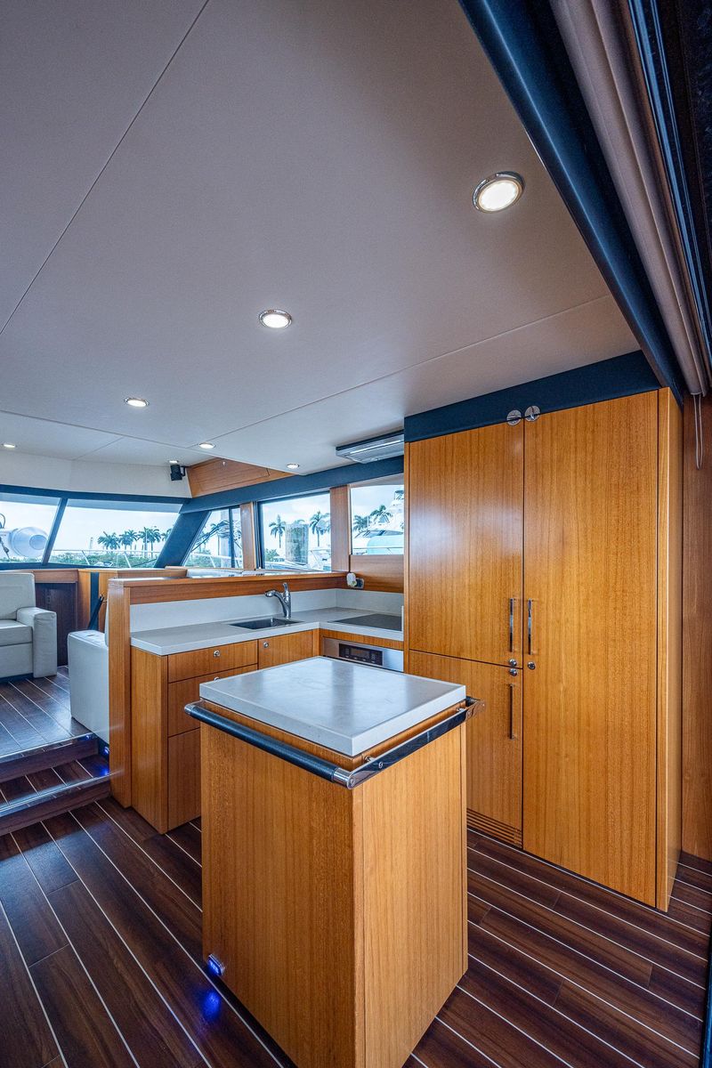 2015 Maritimo 50 