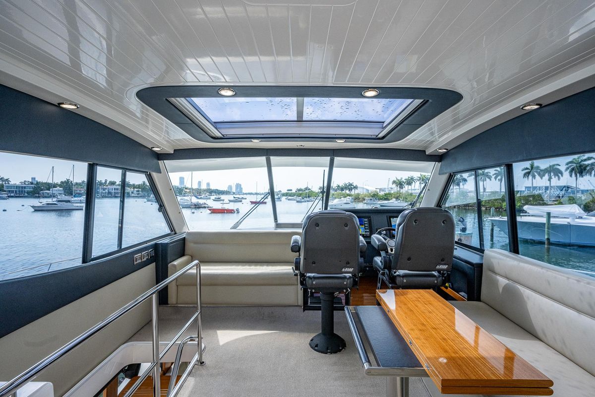 2015 Maritimo 50 