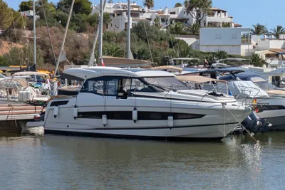2021 Jeanneau NC37