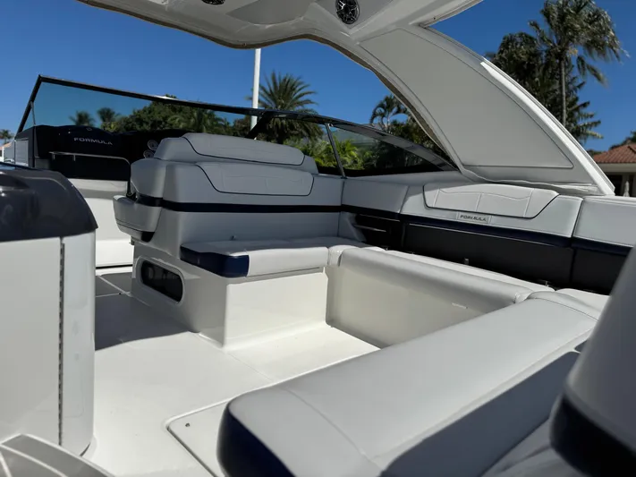 Uncorked Yacht Photos Pics 2023 Formula 350 Crossover Bowrider interior with luxurious seating and sleek design.