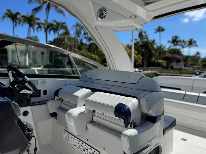 Uncorked Yacht Photos Pics 2023 Formula 350 Crossover Bowrider interior with luxurious seating and modern design.