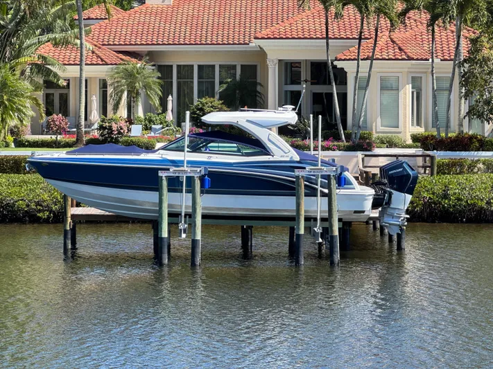 Uncorked Yacht Photos Pics 