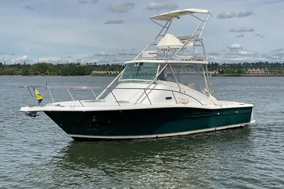 Pursuit OFFSHORE EXPRESS