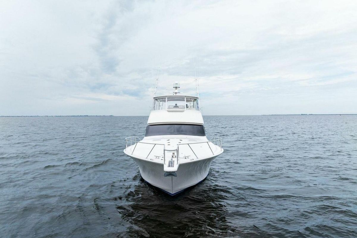 2006 Viking 61 