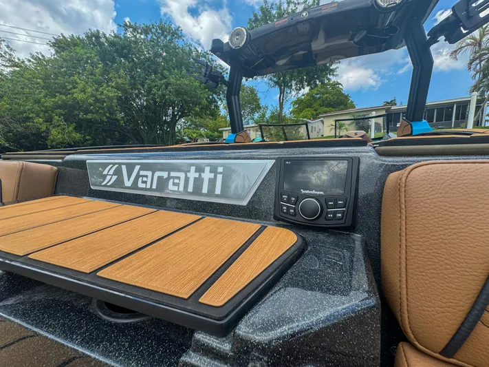  Yacht Photos Pics 2024 Varatti Z2373 boat interior with audio system and seating.