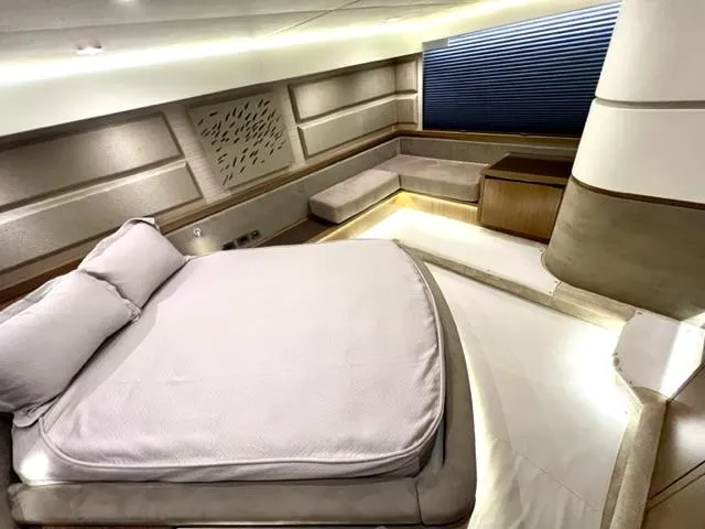 Boatjunkie Yacht Photos Pics Master StateRoom - Port Side