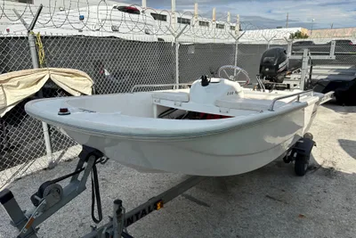 Boston Whaler 110 Sport
