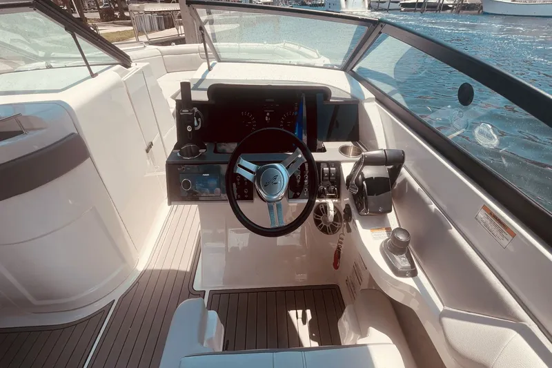 No Name On Record Yacht Photos Pics 