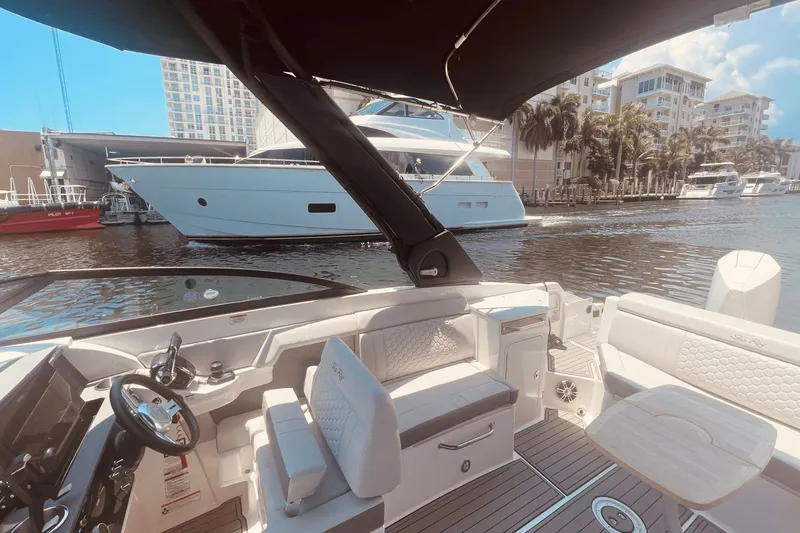 No Name On Record Yacht Photos Pics 