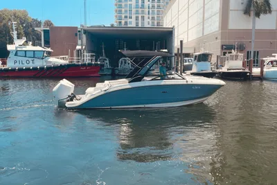 Sea Ray 290 SDX OUTBOARD