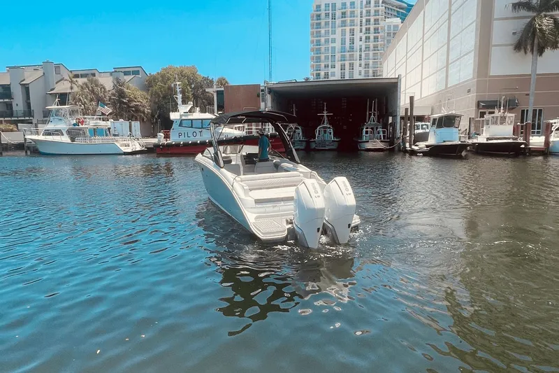 No Name On Record Yacht Photos Pics 