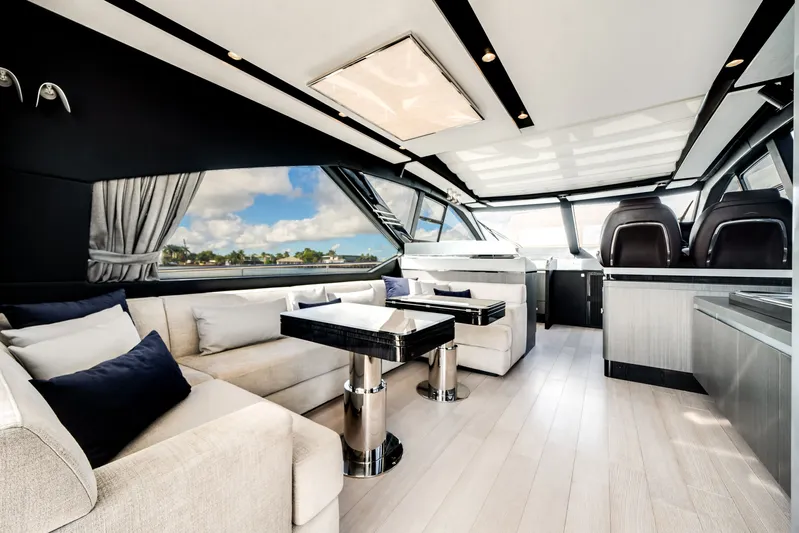  Yacht Photos Pics Luxurious interior of Azimut S7 yacht, model year 2022.