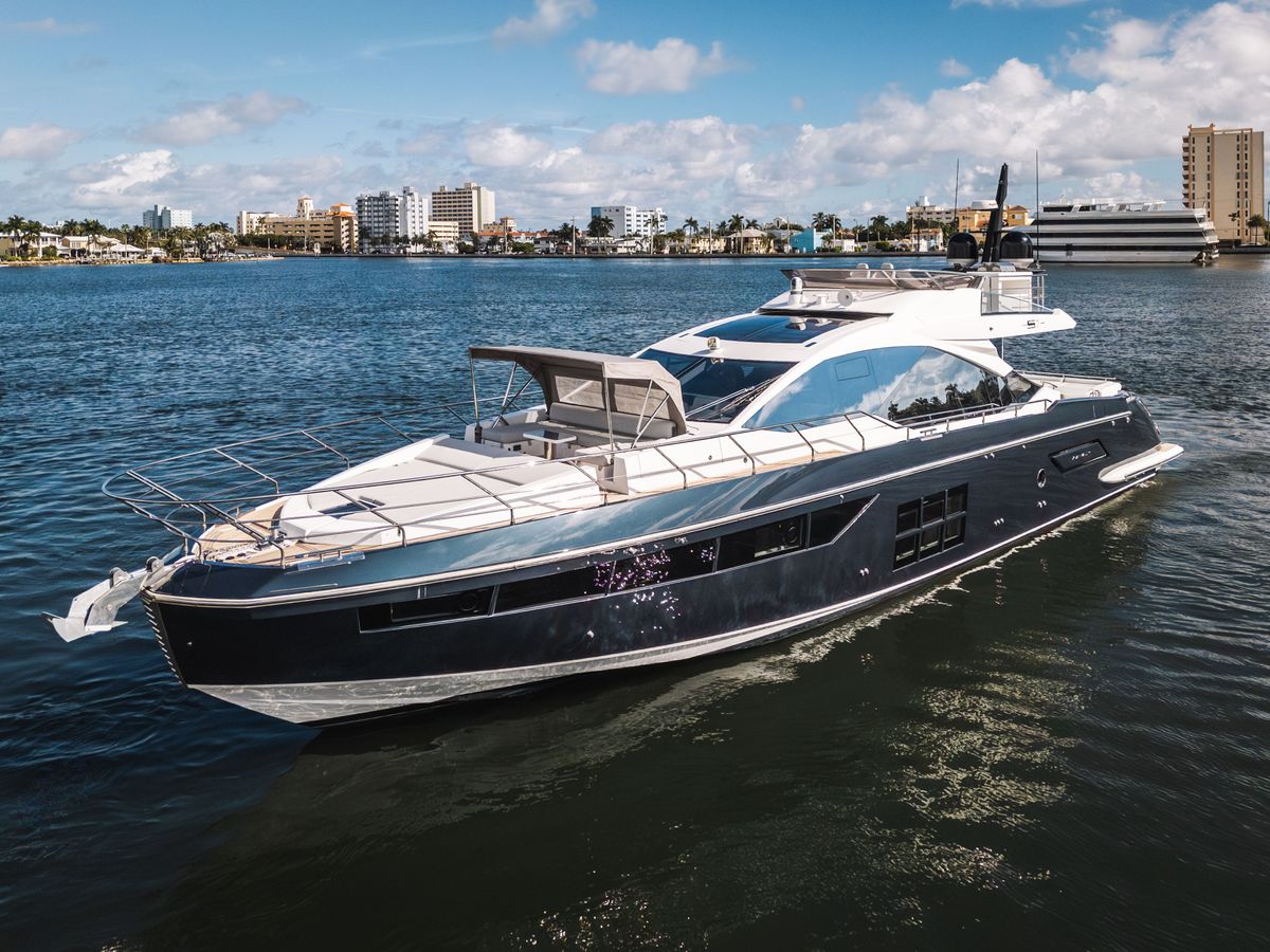 2022 Azimut 71 