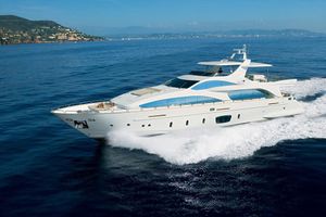 Azimut 105
