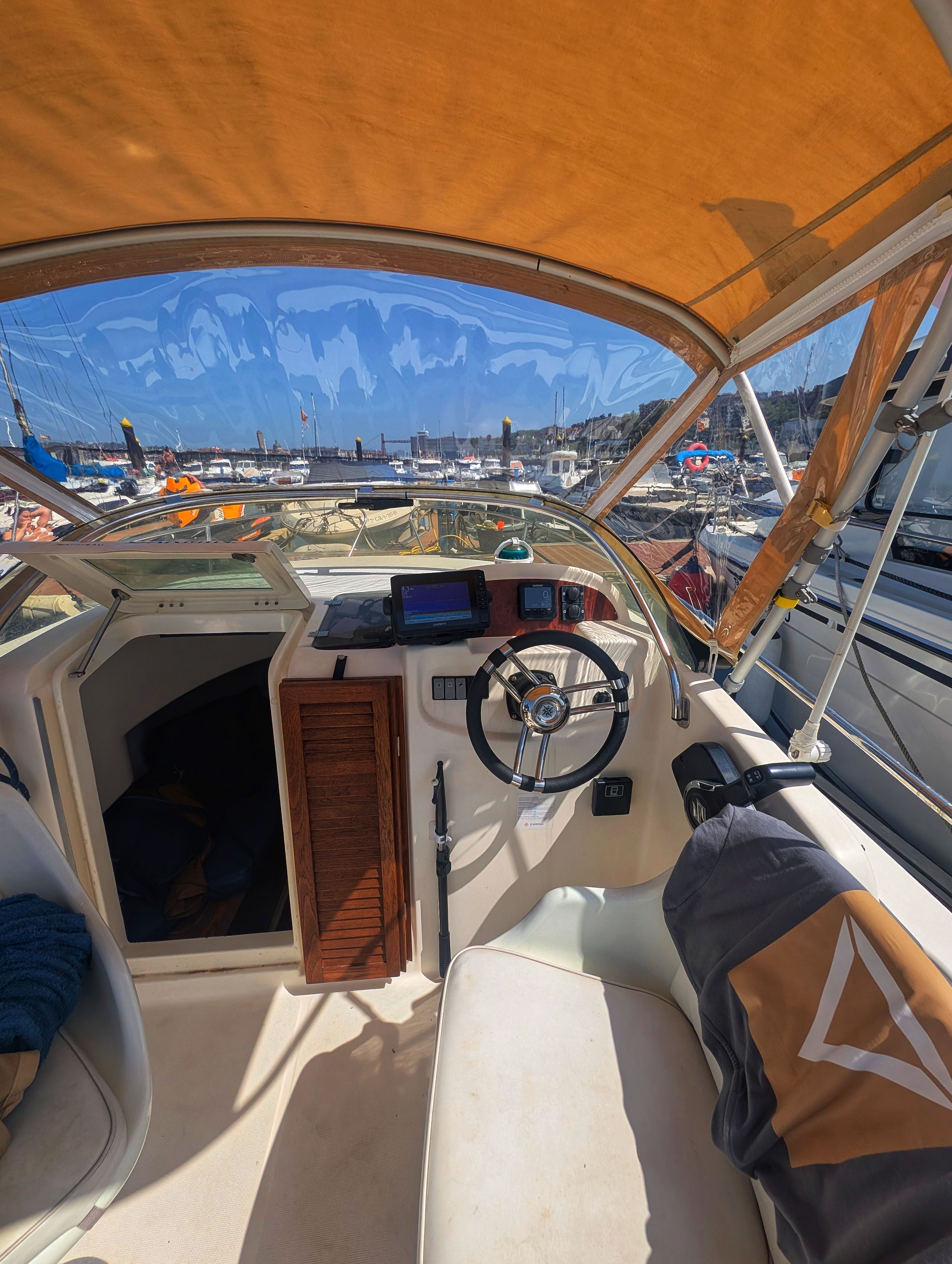 2005 Jeanneau Cap Camarat 625 WA