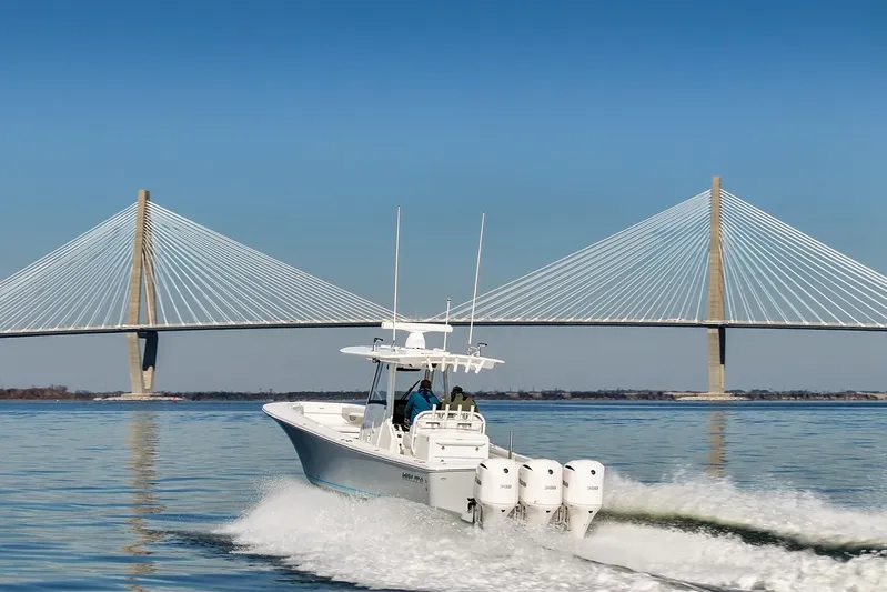 Treseos Yacht Photos Pics Regulator 34 Treseos- Running