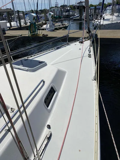 Jaywalker Yacht Photos Pics 