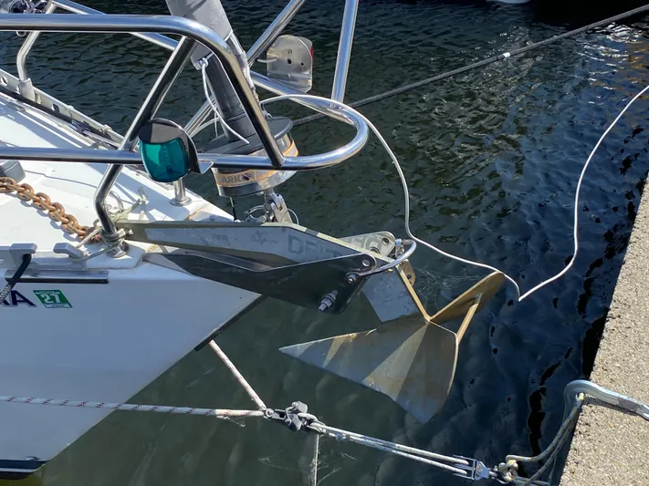 Jaywalker Yacht Photos Pics 