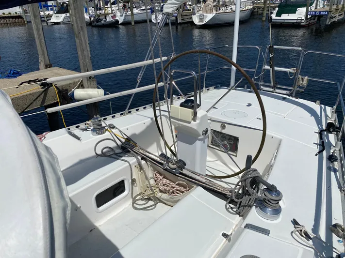 Jaywalker Yacht Photos Pics 