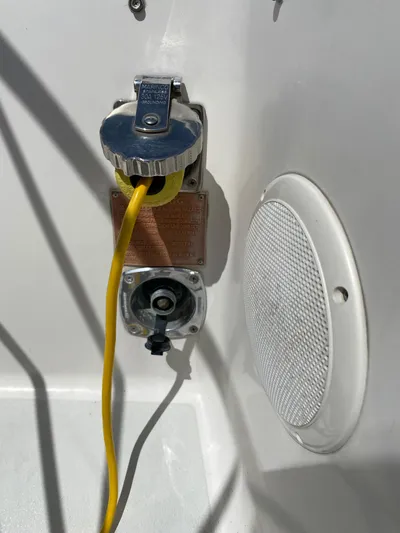 Jaywalker Yacht Photos Pics 