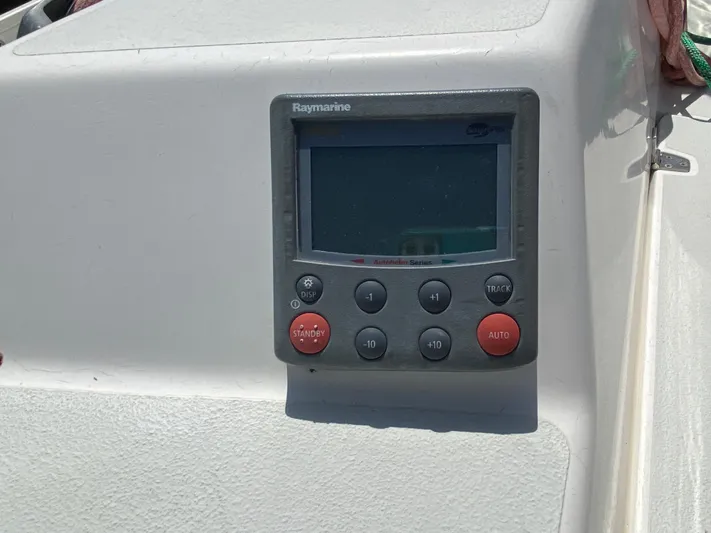 Jaywalker Yacht Photos Pics 