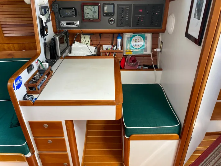 Jaywalker Yacht Photos Pics 