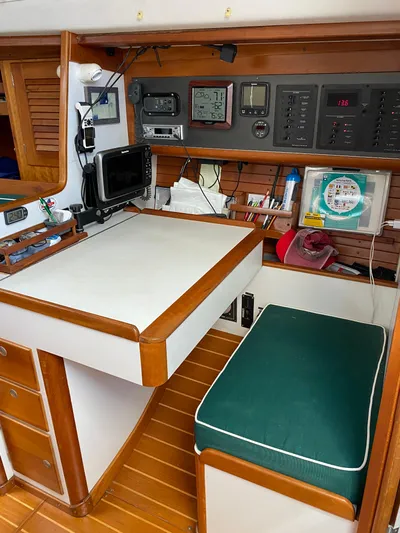 Jaywalker Yacht Photos Pics 